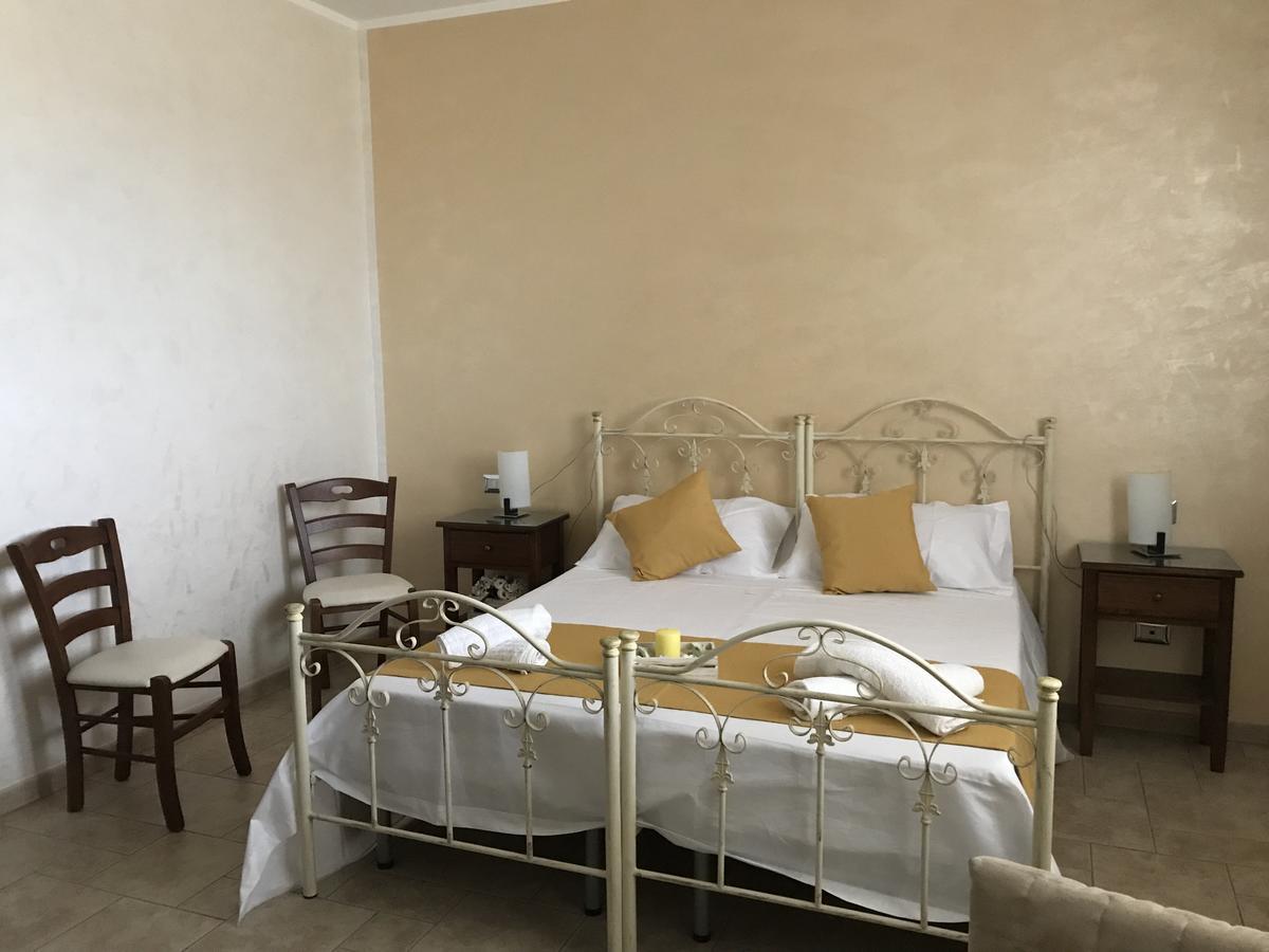 Agriturismo Il Mulino Villa Trinitapoli ภายนอก รูปภาพ