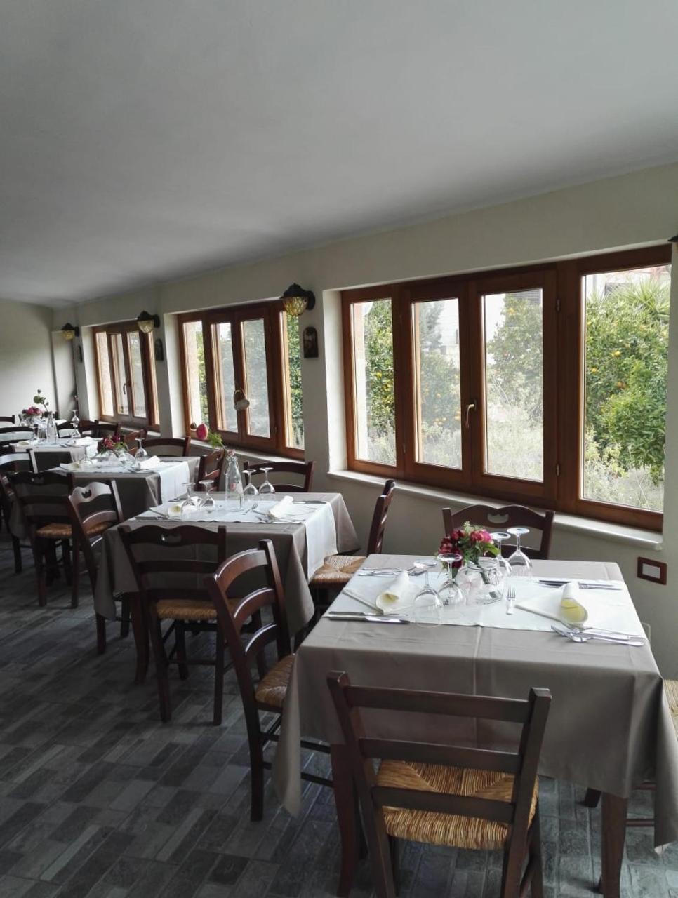 Agriturismo Il Mulino Villa Trinitapoli ภายนอก รูปภาพ